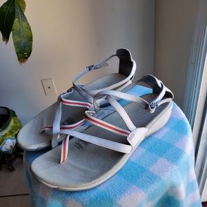 Merrell, sandal  sz 11.